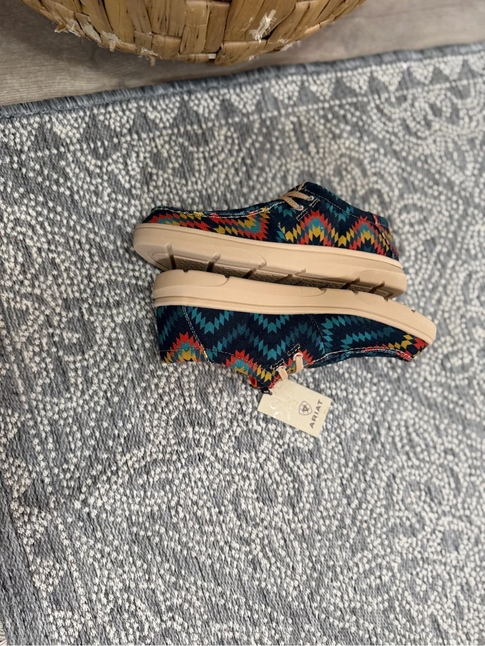 New Ariat Kids' Multicolor Aztec Slip-On Shoes Hilo New with tags size 3
